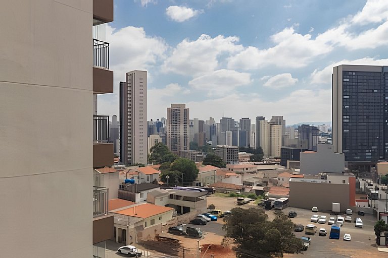 Studio Duplo próx. ao metrô