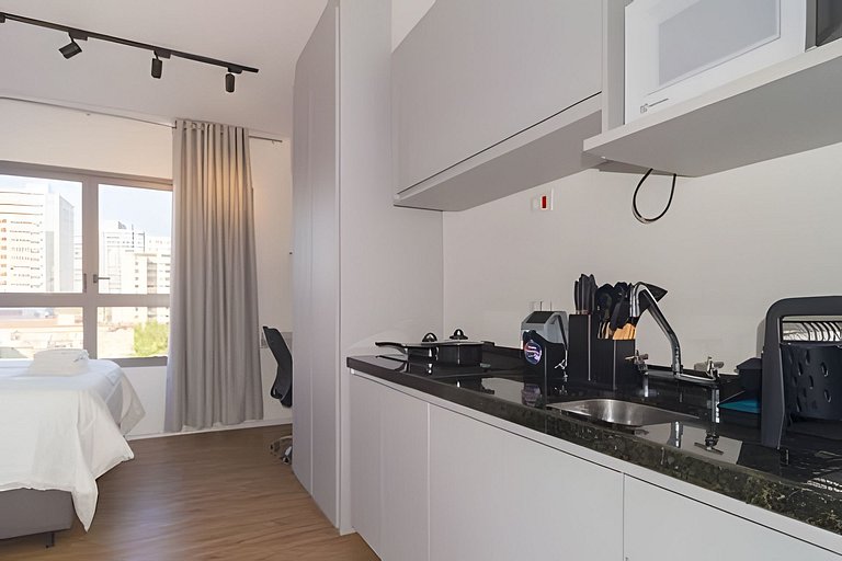 Studio Clean próx. ao metrô