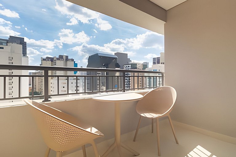 Super conforto: Studio com varanda