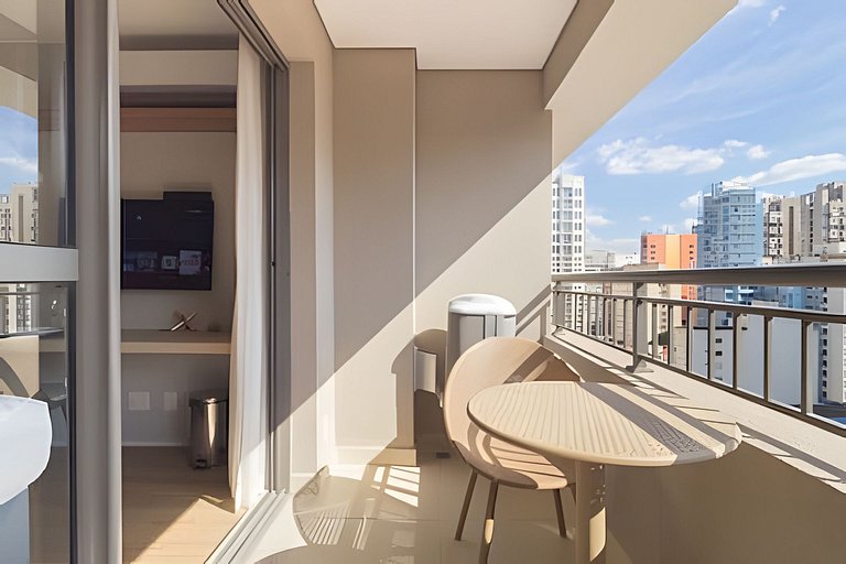 Super conforto: Studio com varanda