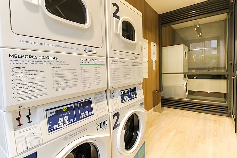 Studio Estilo: Espaçoso e completo em Moema