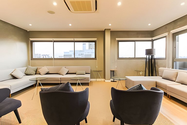 Studio Estilo: Espaçoso e completo em Moema
