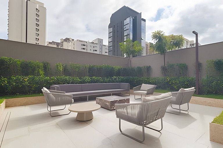 Studio no Coração de Moema com Varanda