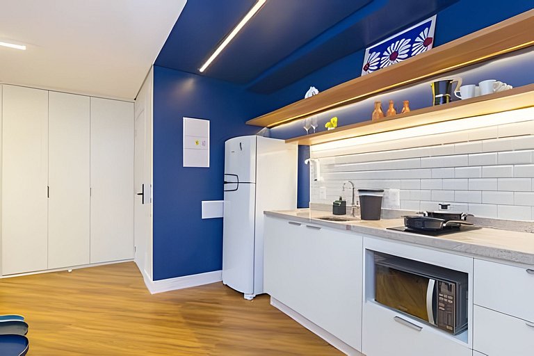 Apê de 2 Dormitórios no Melhor Prédio de Moema