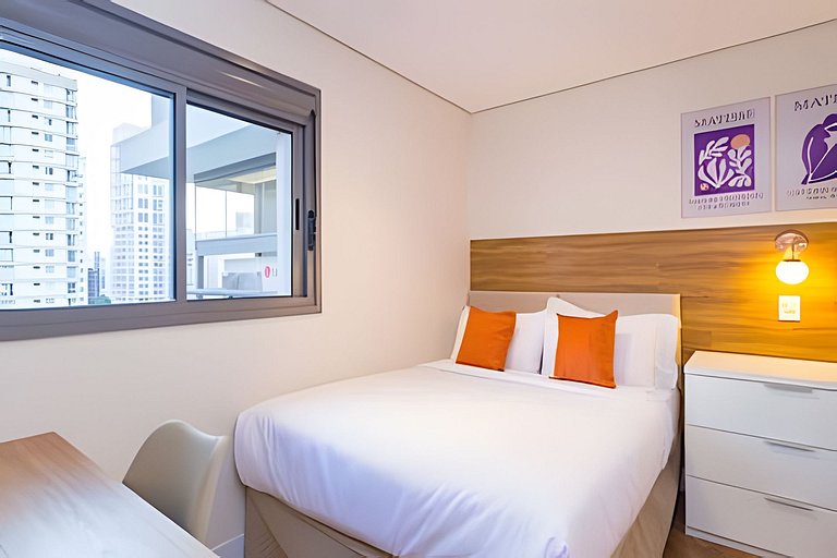 Apê de 2 Dormitórios no Melhor Prédio de Moema