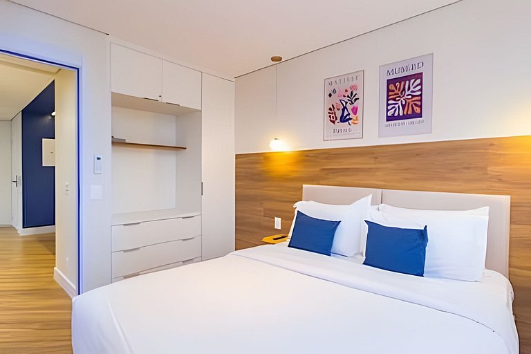 Apê de 2 Dormitórios no Melhor Prédio de Moema