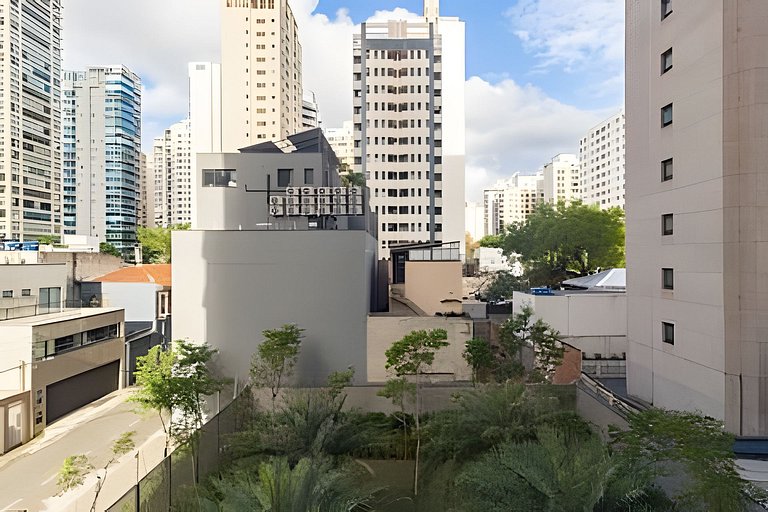 Luxo e Sofisticação: O Prédio Ícone de Moema