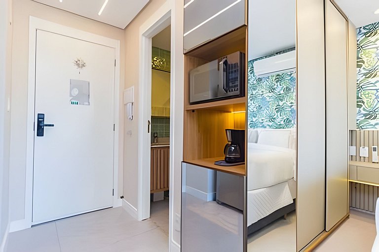 Charme em Moema: Studio Incrível ao lado do Metrô