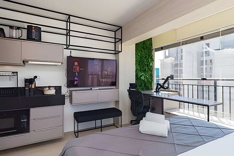 Home Office Perfeito: Studio no Coração de Moema